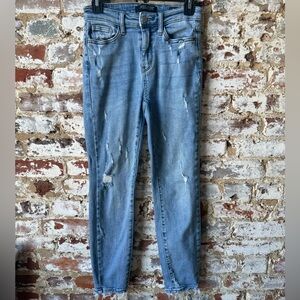 Judy Blue Light Blue Distressed Skinny Jeans